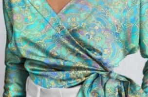 Elegante Bluse mit Aufdruck  Roveretta, hellblau
