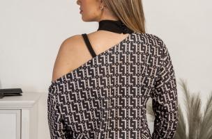 Elegantes T-Shirt mit asymmetrischem Ausschnitt und geometrischem Print  Mathilde, schwarz-beige