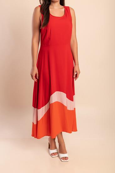 Großformatiges langes ärmelloses Kleid, rot