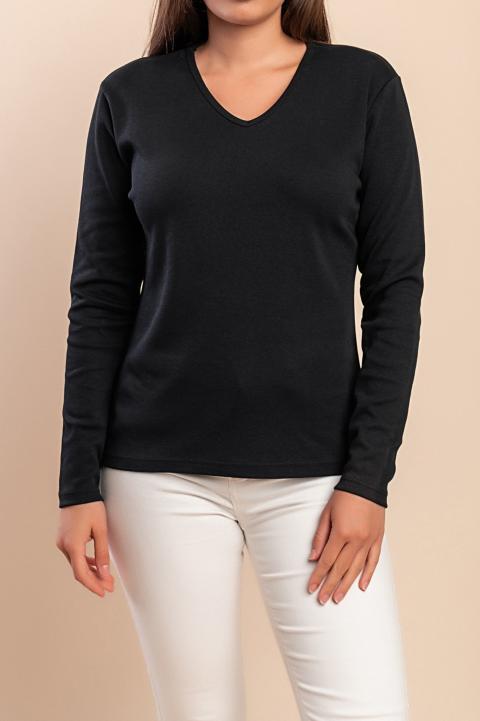 Das Model auf dem Bild ist 170 cm groß.