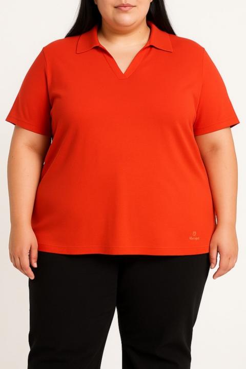 Das Model auf dem Bild ist 170 cm groß