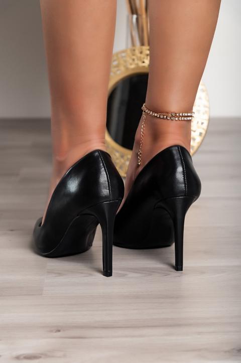 Hochhackige Schuhe, schwarz