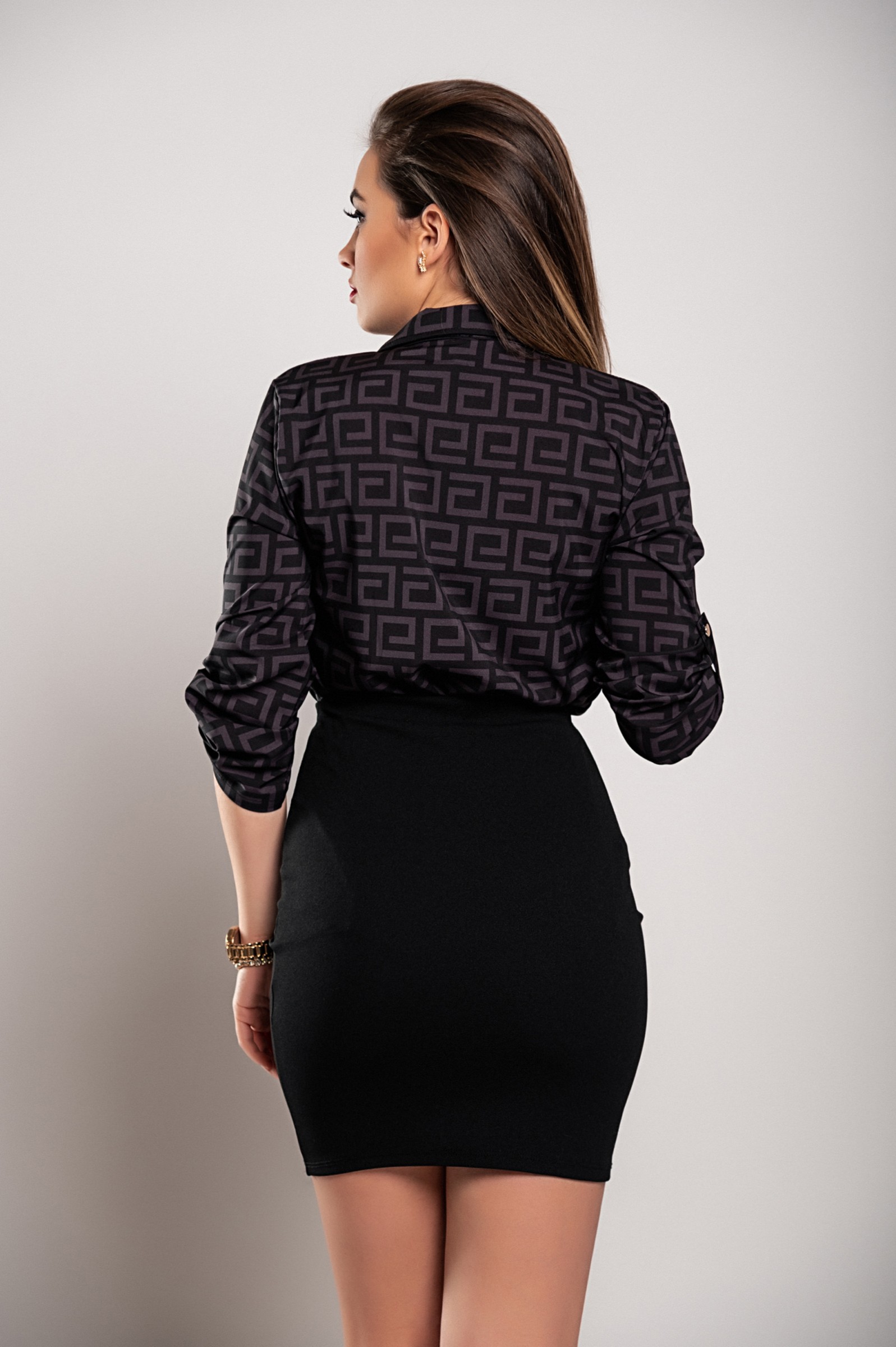 Elegante Bluse mit geometrischem Print Lavlenta, schwarz --31%